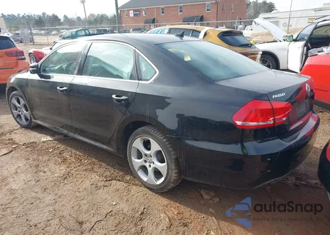 2015 Volkswagen Passat 2.0L Tdi Se z USA, uszkodzony, nr VIN 1VWBV7A37FC028538